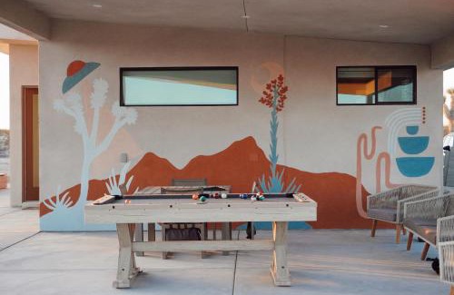 Joshua Tree Villa | Experience Starlit Dunes: Spa, Pool & Endless Views