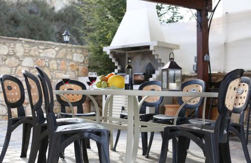 Theletra Villa | Discover Starlit Villa: Oceanfront Retreat with Pool
