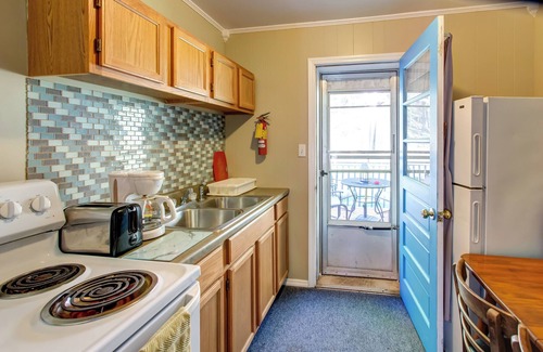 Big Indian Apartment | Experience Oceanfront Comfort at Starlite Motel