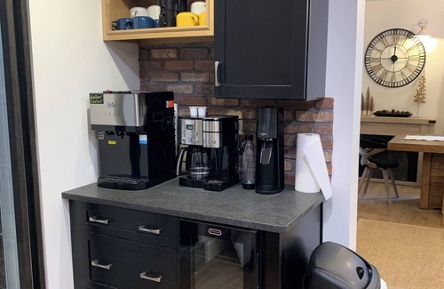 Big Indian Apartment | Experience Oceanfront Comfort at Starlite Motel