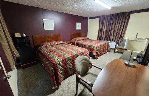 Absecon Hotel | Budget-Friendly Starlite Motor Inn with Hot Tub & Breakfast