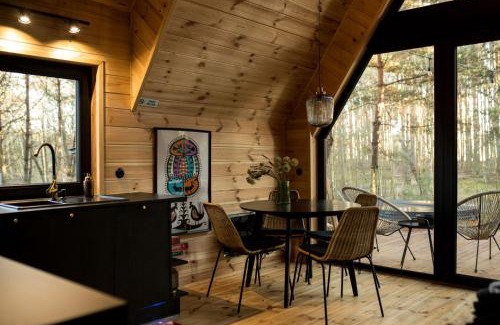 Karniewek Villa | Explore Starosiejka - Lewy Brzeg Narwi with Great Amenities
