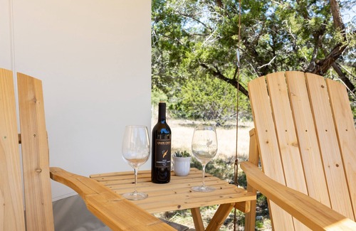 Boerne RV Rental | Inviting Glamping Retreat with Spa near Historic Caves