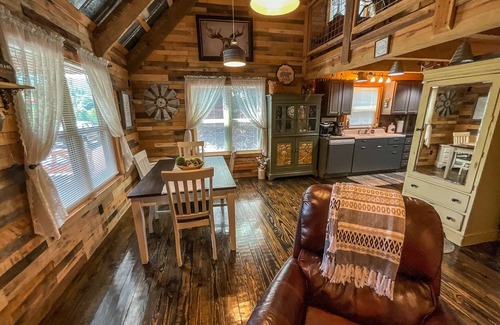 Millers Creek Cabin | Unbeatable Rates at Reddies River Retreat with Fire Pit