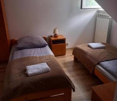 Frysztak House | Pet Friendly Stasiówka Agroturystyczne with Hot Tub & Kitchen