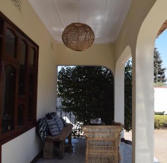 Arusha Bed & Breakfast | Discover Stasumo House Arusha with Ocean View & Pool