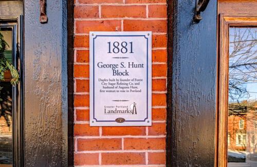 Parkside Apartment | State of Charm - Historic West End Haven
