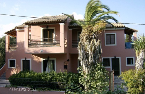 Ipsos Apartment | Stathis Apartments: Family-Friendly Resort with Pool & Spa