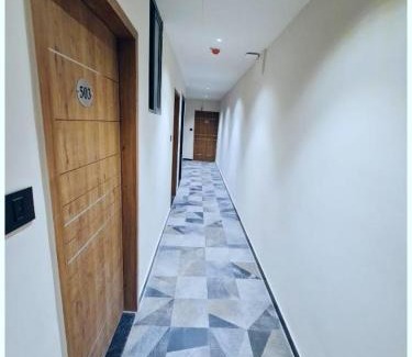 Dewas Hotel | Station View HOTEL KMP near railway station and temple