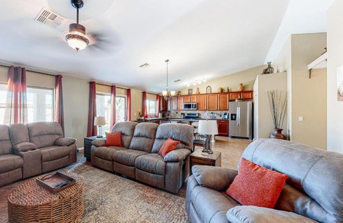 Surprise Farms House | Unforgettable Statler Getaway with Pool Access
