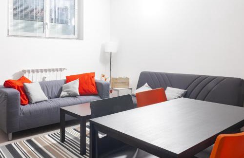 Downtown Apartment | Family-Friendly Staurenghi Red Apartment: Comfort Awaits