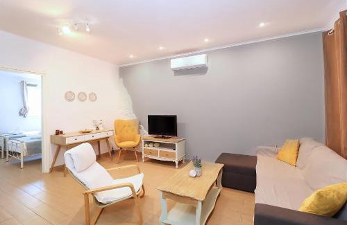 Ipsos House | Stavros House: Guest Rated 9.4 with Family-Friendly Amenities