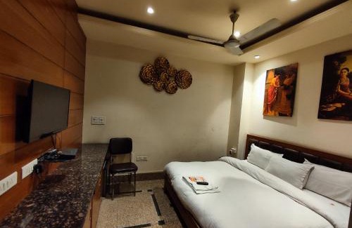 Sector 70 Hotel | Oceanfront Bliss at Stay @ 203 with Family-Friendly Amenities