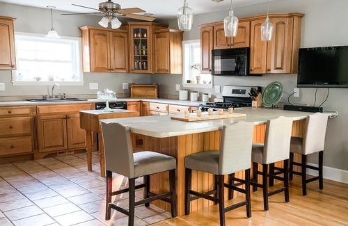 Oneonta House | Perfect Location Near Cooperstown All Star Village