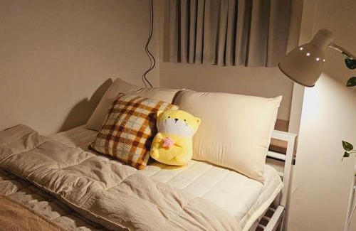Namdaemun House | Convenient Stay Aol Near Seoul Train Station with Kitchen
