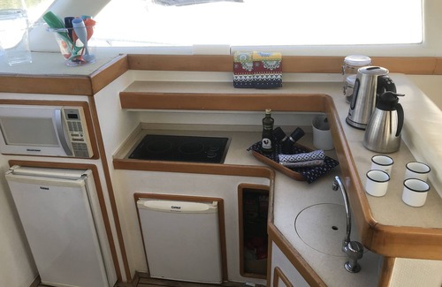 Paraty Boat Rental | Experience Ocean Views at Stay Aboard Paraty Hotel