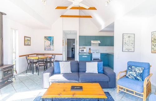 Berrara Ski Chalet | Book Your Stay at Kangaroo Cabin: 9.6/10 Guest Rated!