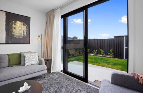 Albert Town House | Child-Friendly Retreat at Stay At Ours - Alberttown