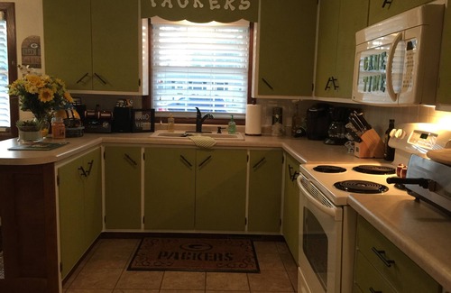 Green Bay House | Experience Premier Packer Property in Green Bay - 10/10 Rated