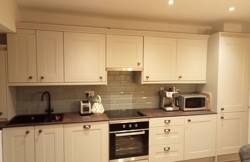 Dublin House | Experience the Best of Dublin at Yogis 3 Bed House