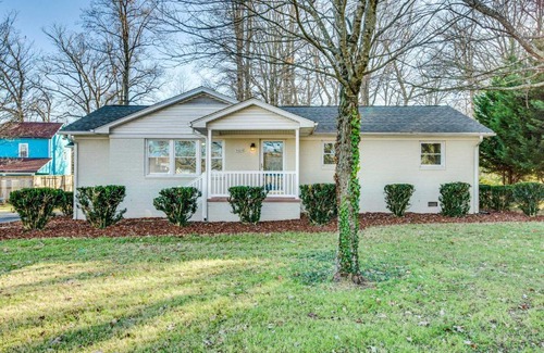 Greensboro Apartment | Guest Rated 10/10: Greensboro House Near Top Attractions