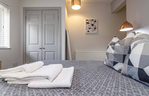 Alvaston House | Discover Comfort at Baker Street Derby - Ideal for Solo Travelers