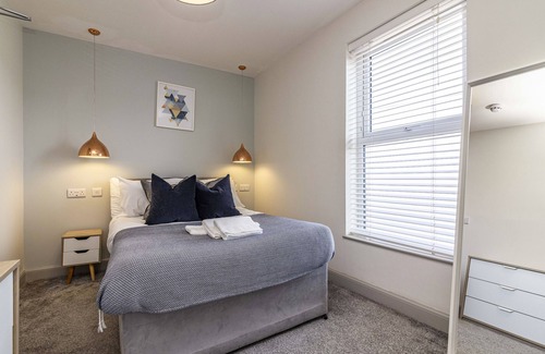 Alvaston House | Discover Comfort at Baker Street Derby - Ideal for Solo Travelers