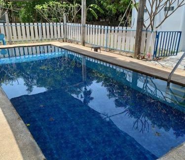 Prakhon Chai House | Enchanting Stay Ban Posai with Pool Access for Families