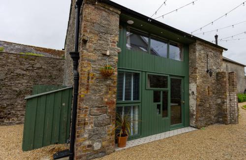 Monasterevin Apartment | Experience Family-Friendly Stays at Stay Barrow Blueway