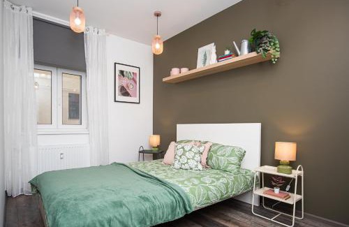 Andrejsala Apartment | Stay by the Andrejsala area with Free Parking and reach the Old Town in 15 min walk