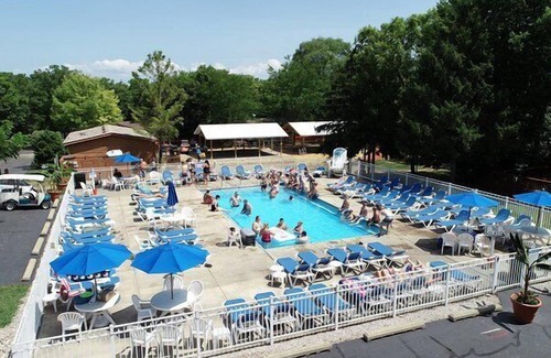 Put-in-Bay House | Relax by the Pool in Island Club Home - Ideal for Families