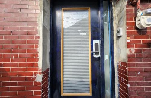 Yongmun-dong Apartment | Convenient Stay Byulbam - Minutes from Hyochang Park Station