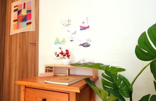 Yongmun-dong Apartment | Convenient Stay Byulbam - Minutes from Hyochang Park Station