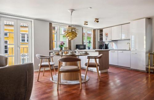 Copenhagen City Centre Apartment | Stay Central - Steps from Tivoli & Nyhavn