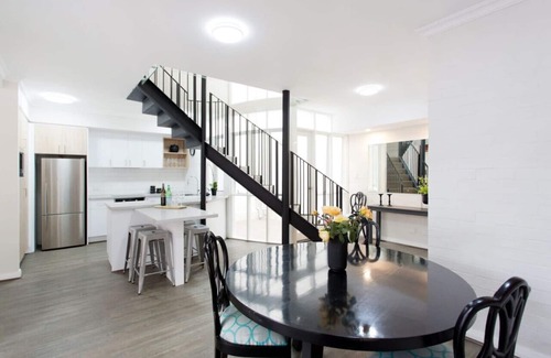 Fremantle Apartment | Experience Comfort at Stay Fresh - Fremantle CBD