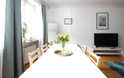 Helsinki City Centre Apartment | Child-Friendly Retreat at Stay Here Apartment Rauha