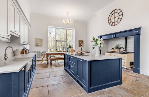 Beccles House | Stay in a Stunning Historic Suffolk Mansion