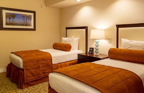 Coronado Hotel | Discover Coronado's Finest: Oceanfront with Free Parking!