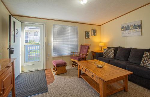 Ohiopyle Apartment | Discover Ohiopyle: Ideal Base Near the GAP Trail