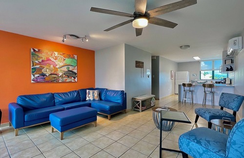 Mediania Alta Apartment | Indulge in Our Beachfront Penthouse with Ocean View Pool
