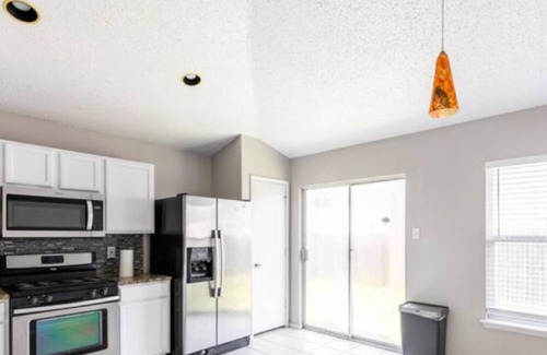 Southeast Arlington House | Experience Unmatched Comfort with Spa and Hot Tub Access