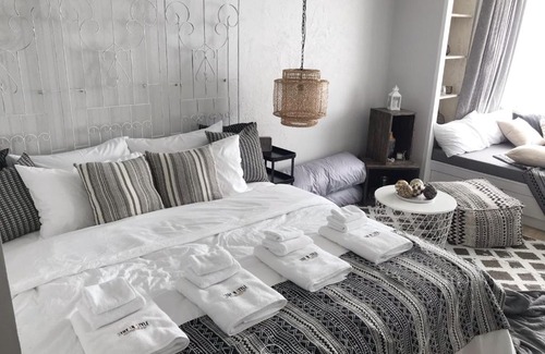 Nimman Apartment | Experience Nimman R316: 4-Star Stay with Family-Friendly Perks