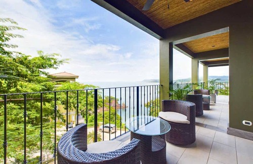 Playa Flamingo Condo | Experience Breathtaking Ocean Views & Infinity Pool Access