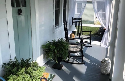St. Michaels House | Experience the Heart of Saint Michaels with Ocean Views!