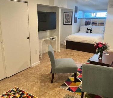 Logan Circle Apartment | Discover Logan Circle: Perfectly Walkable & Family-Friendly