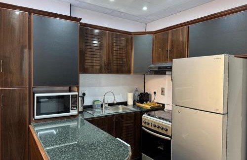 Dubai Sports City Apartment | Experience Sport City: 4-Star Sky View Retreat