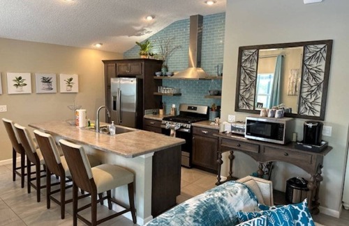 Leesburg House | Experience The Villages: Pool House with Golf Cart Access