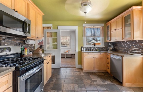 Spearfish House | Experience a 1905 Craftsman Bungalow with Pool & Spa