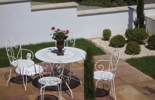 Stetten Apartment | Experience Mediterranean Ambience with Ocean View Rooms