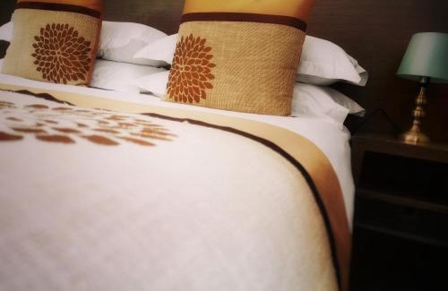 Sommerschield House | Cozy Stay Inn - Guest House with Restaurant & Breakfast